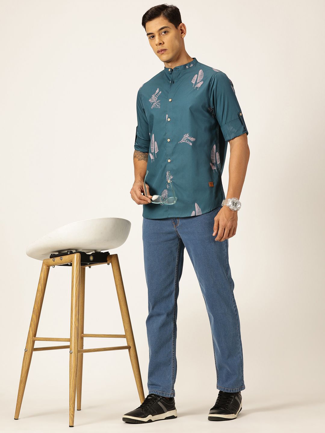 Thomas Scott Premium Slim Fit Floral Opaque Printed Cotton Casual Shirt
