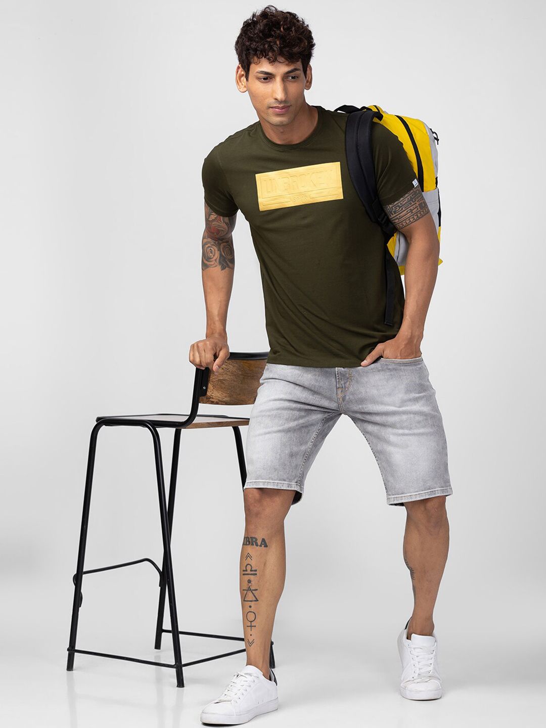 SPYKAR Men Typography Printed Slim Fit T-shirt