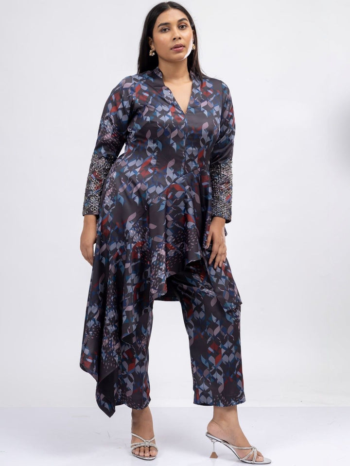 Mamicha Printed V-Neck Top & Trousers Co-Ords
