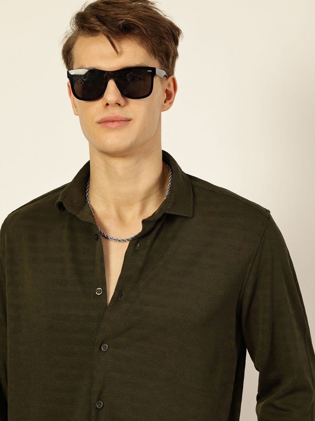 Thomas Scott Men Premium Spread Collar Horizontal Striped Casual Shirt