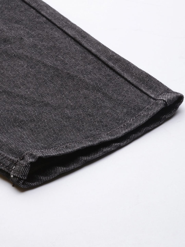The Indian Garage Co Men Charcoal Grey Mildly Distressed Stretchable Jeans