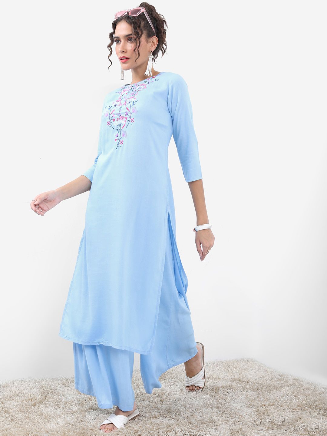 Vishudh Blue Floral Embroidered Keyhole Neck Straight Kurta With Palazzos