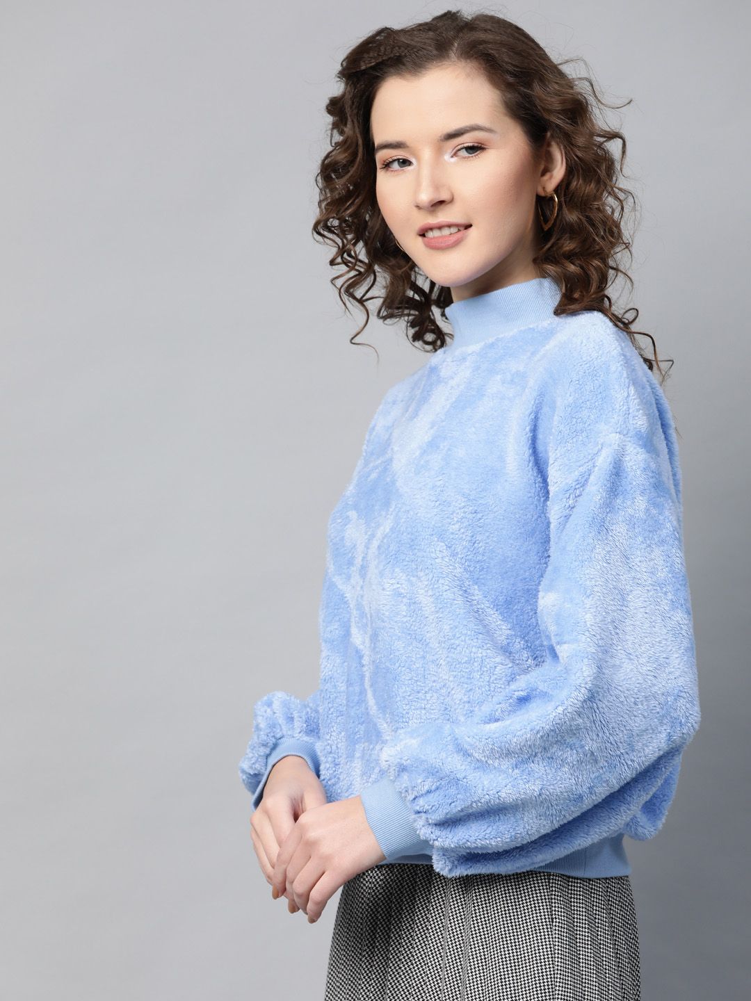 SASSAFRAS Women Blue Faux Fur Sweatshirt