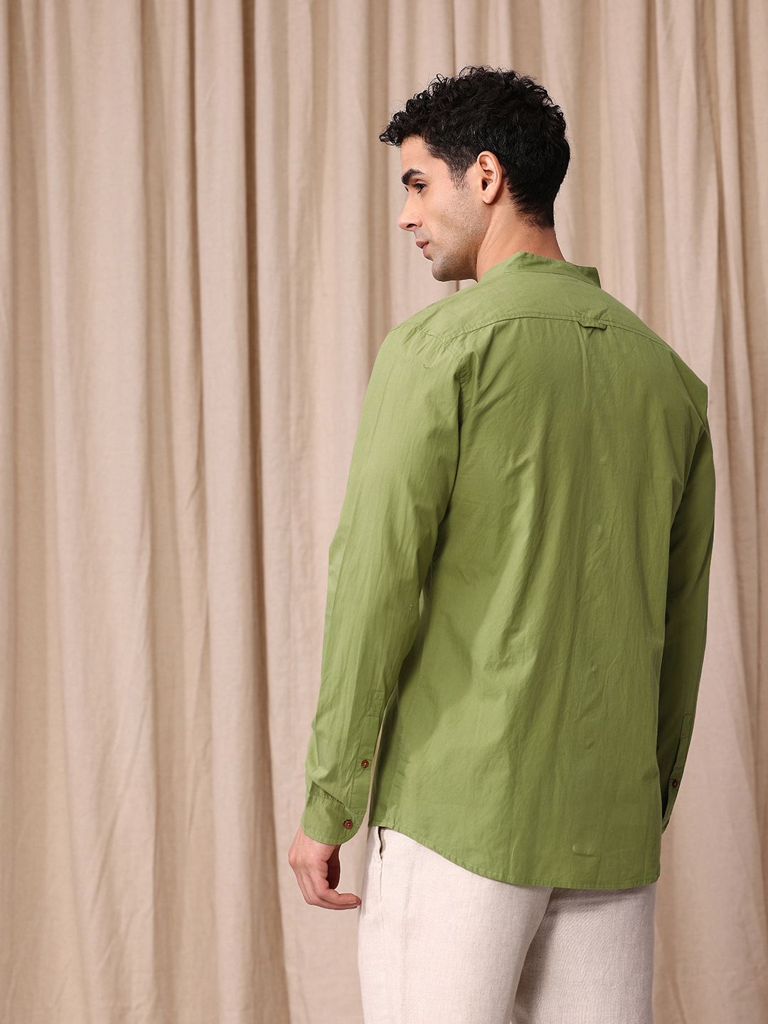 Mr Bowerbird Pure Cotton Tailored Fit Floral Embroidered Casual Shirt