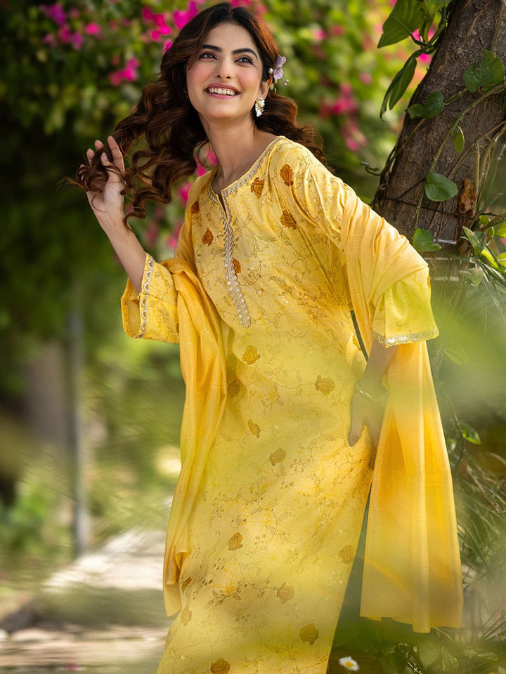 Libas Women Floral Printed Regular Sequinned Kurta with Salwar & With Dupatta