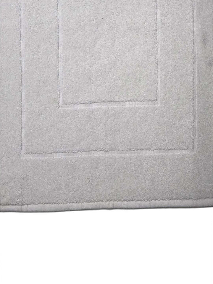 BOMBAY DYEING White Pure Cotton 450 GSM Anti Skid 450 GSM Bath Rugs