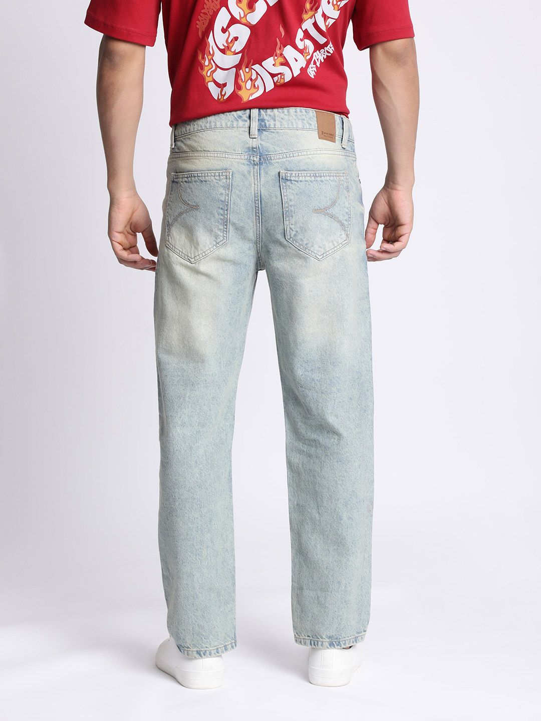 Bene Kleed Men Relaxed Fit Heavy Fade Jeans
