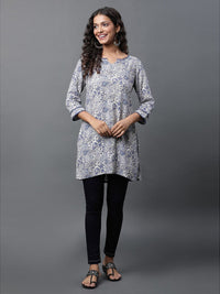 AURELIA Ethnic Motifs Printed Straight Kurti