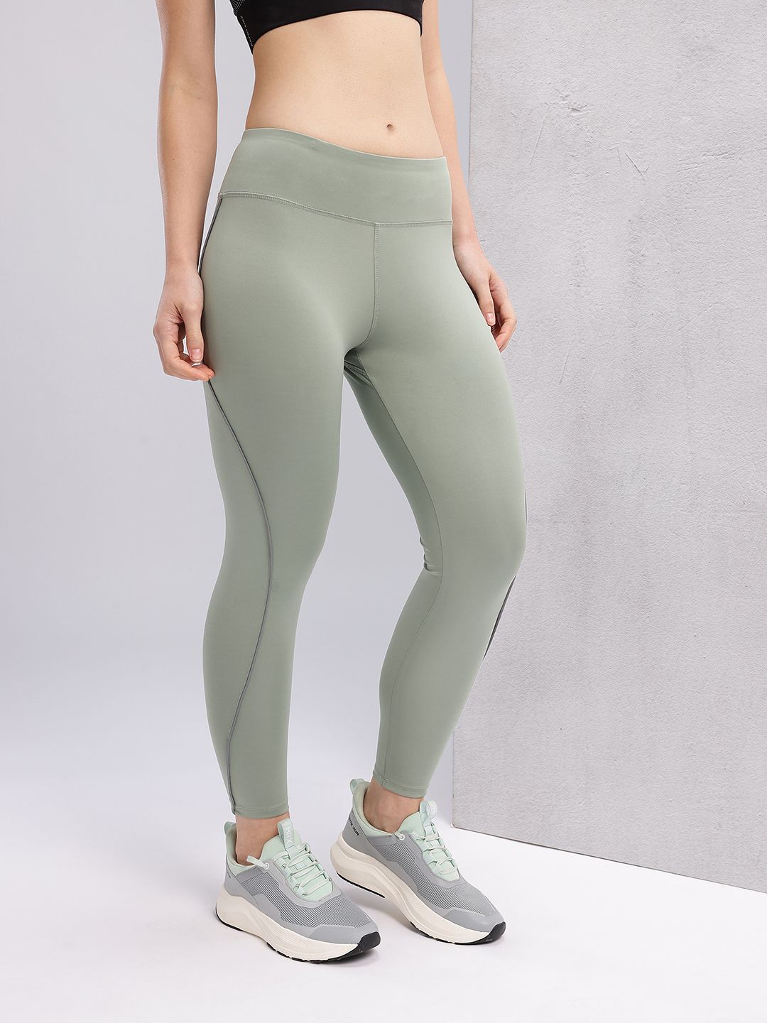 HRX by Hrithik Roshan Women Rapid-Dry Ankle-Length Running Tights