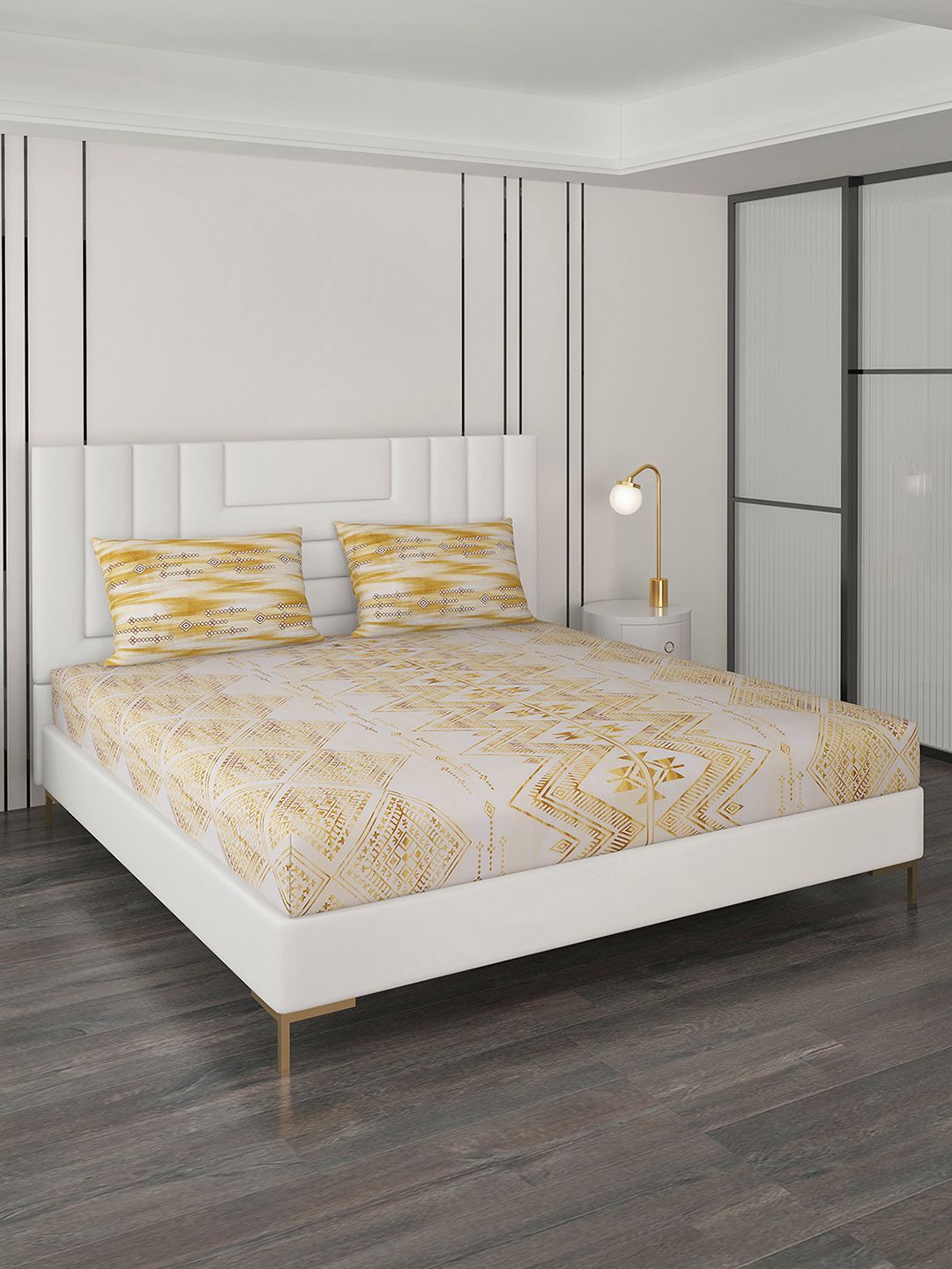 Monte Carlo Yellow & White Geometric Cotton 144 TC Queen Bedsheet With 2 Pillow Covers