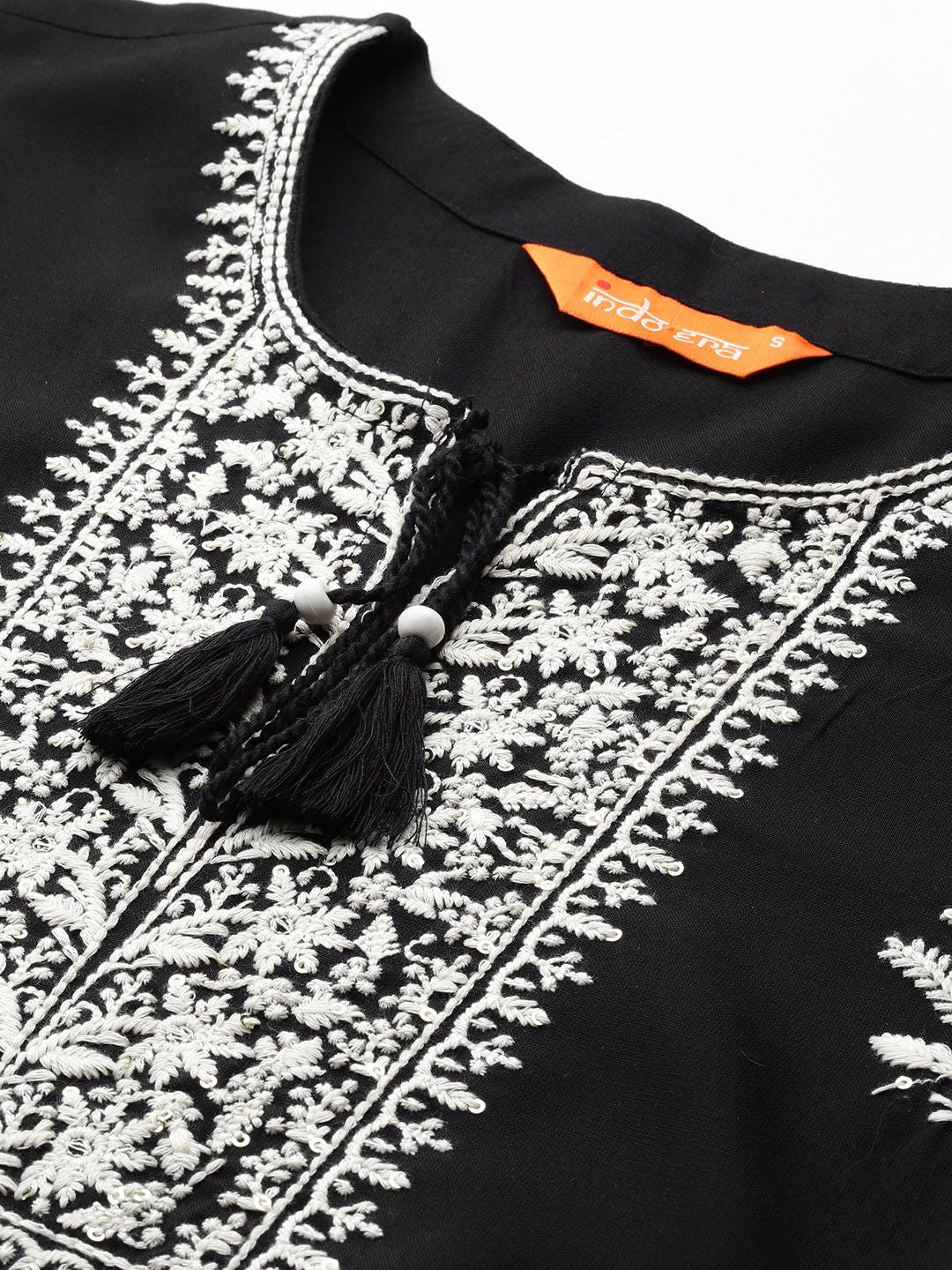Indo Era Women Floral Embroidered Thread Work Kurta