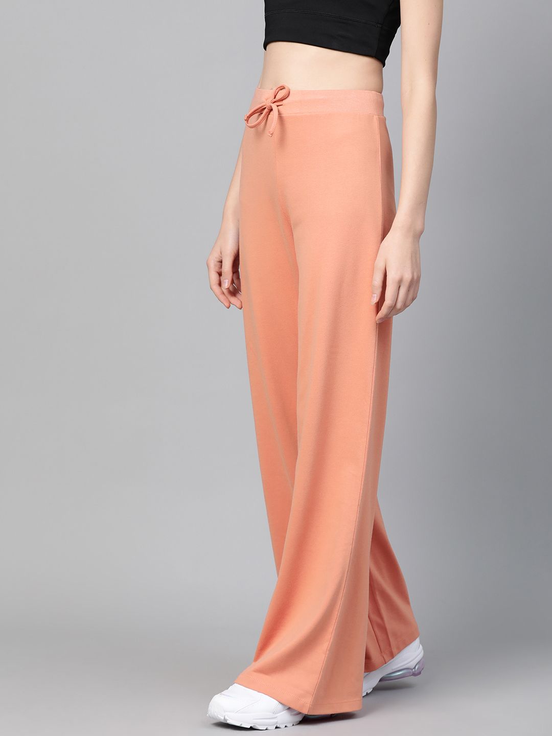 SASSAFRAS Women Peach-Coloured Solid Wide Leg Track Pants