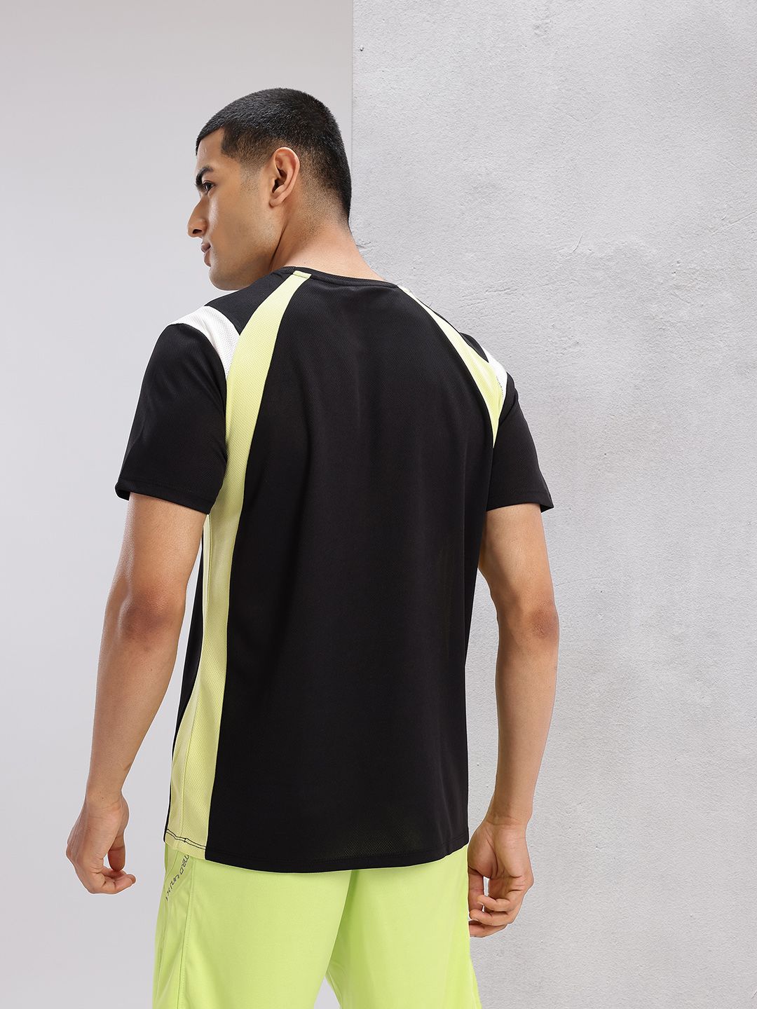 HRX by Hrithik Roshan Rapid-Dry Colourblocked Running T-shirt