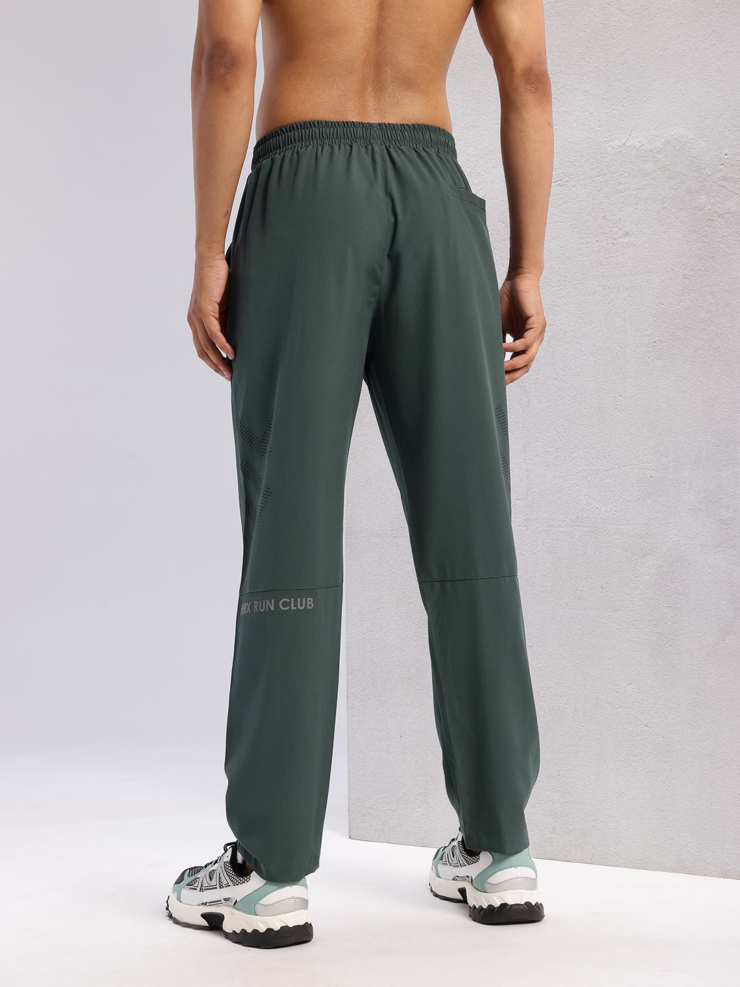 HRX by Hrithik Roshan Men Typography Print Detail Mid-Rise Rapid-Dry Running Track Pants