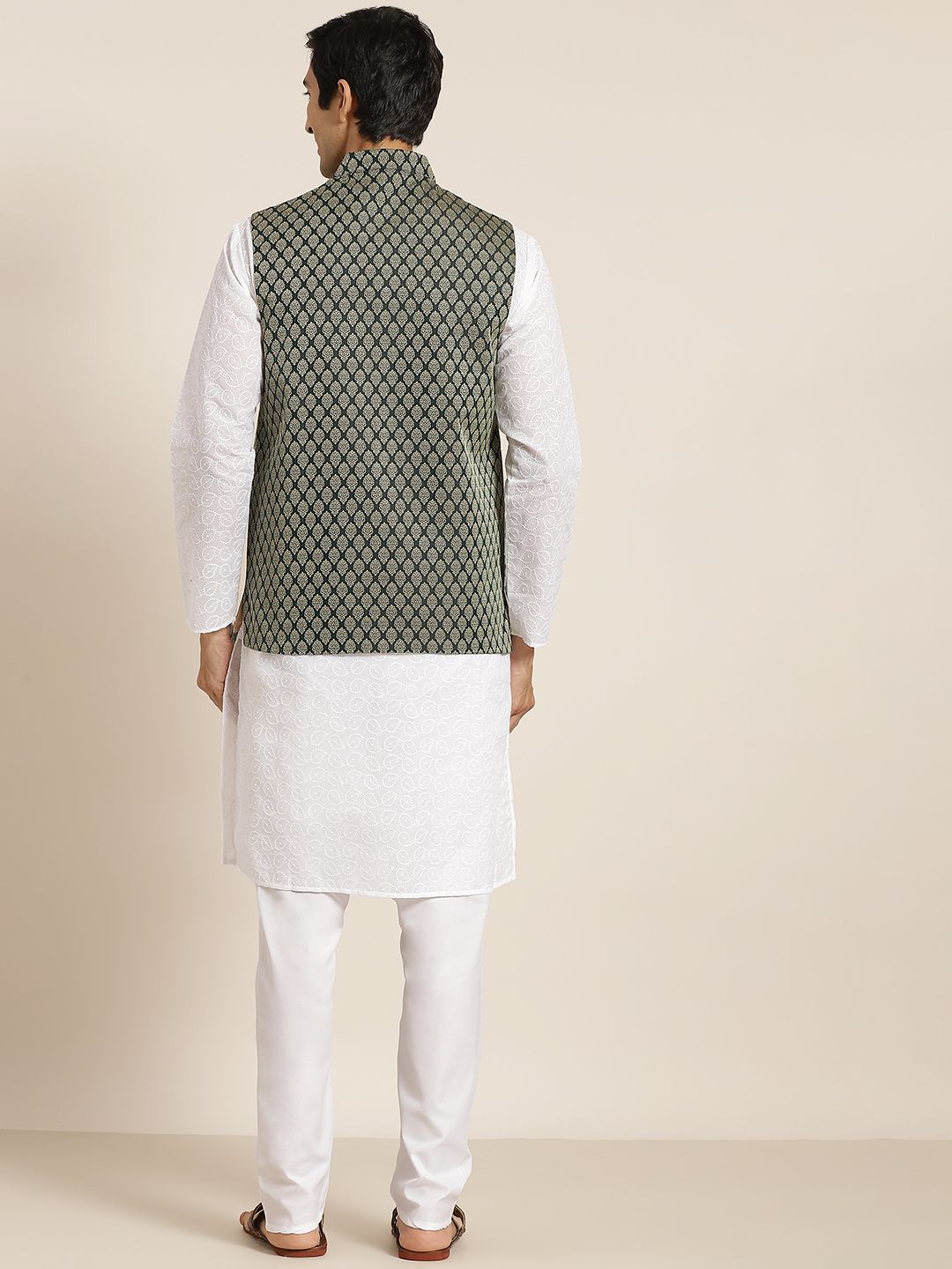 SOJANYA Men White Ethnic Motifs Chikankari Pure Cotton Kurta with Churidar & Nehru Jacket