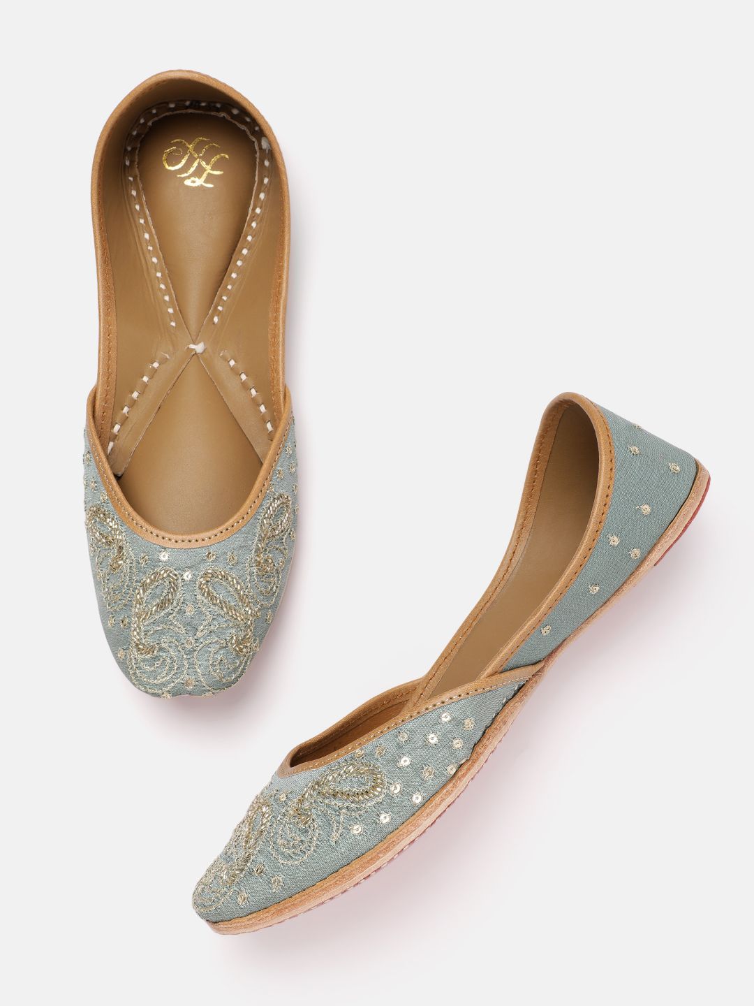 House of Pataudi Women Indie Floral Embroidered Leather Mojaris