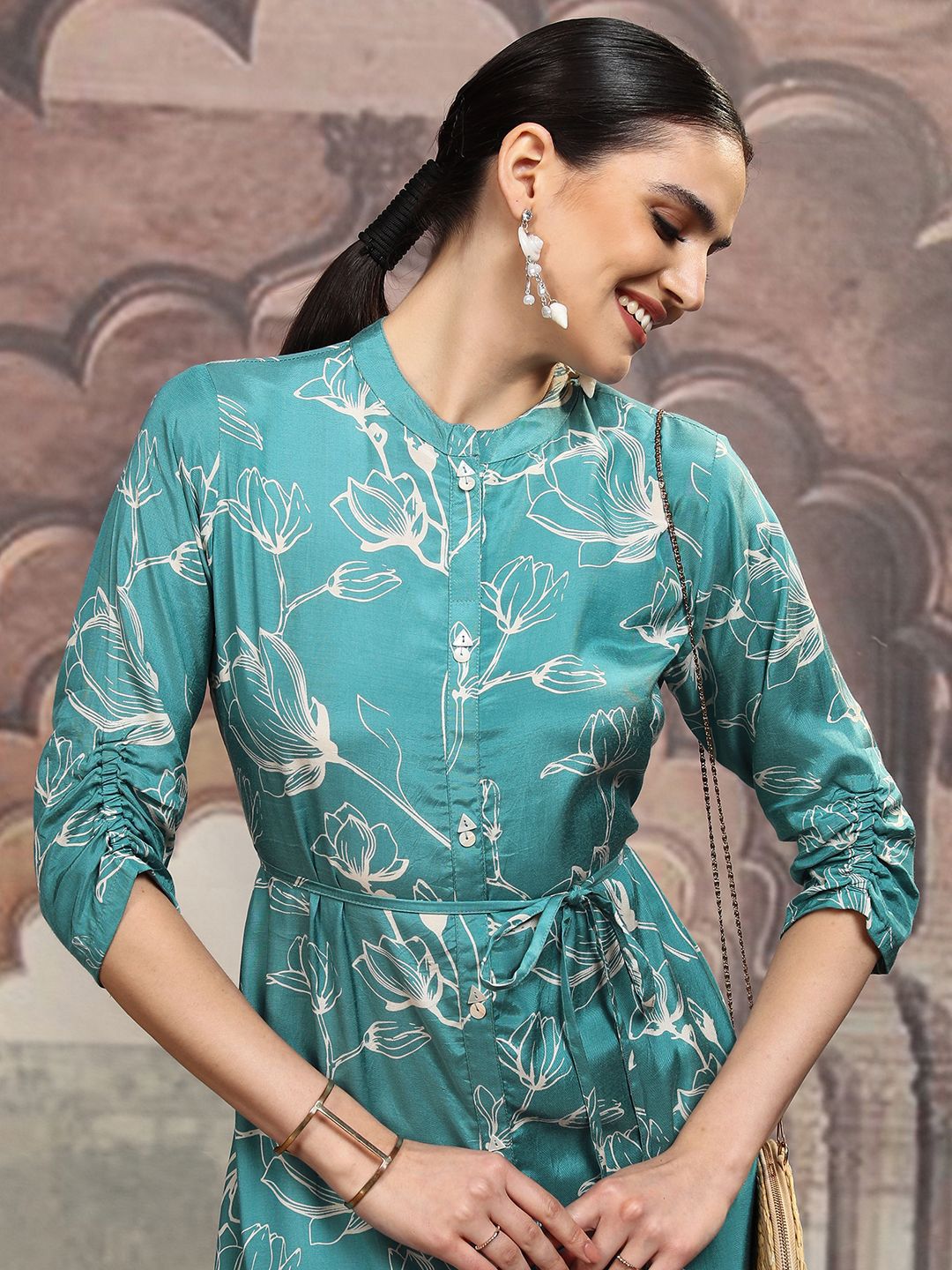 Vishudh Floral Printed Fit & Flare Midi Dress