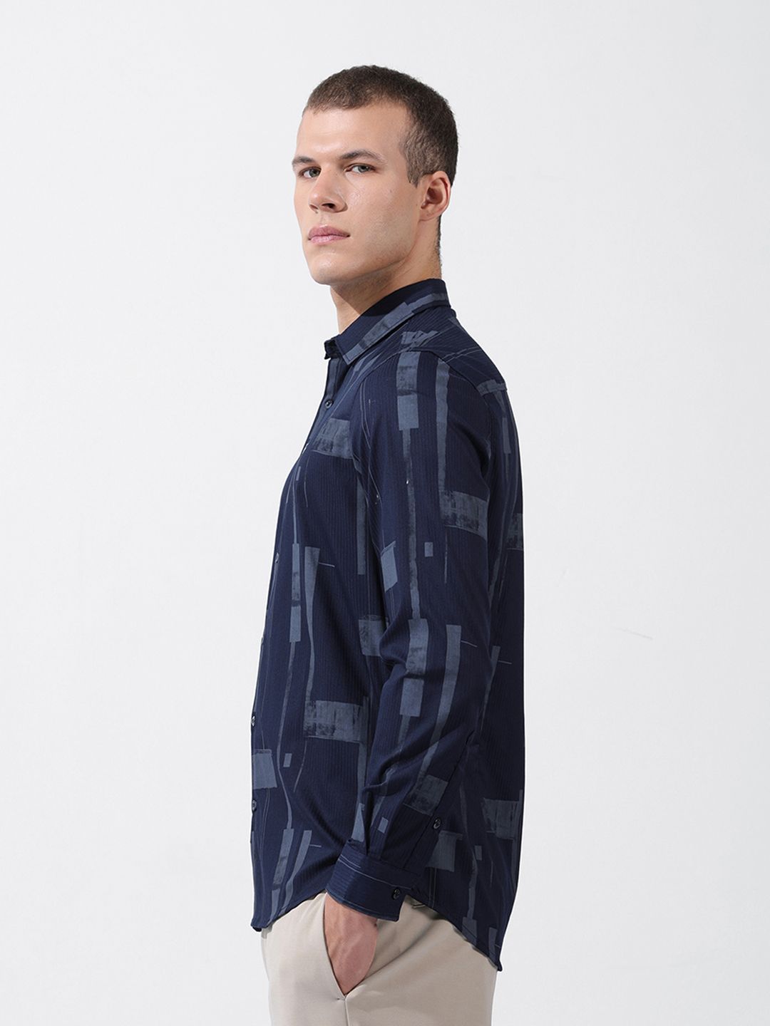 The Indian Garage Co Men Slim Fit Textured Party Shirt