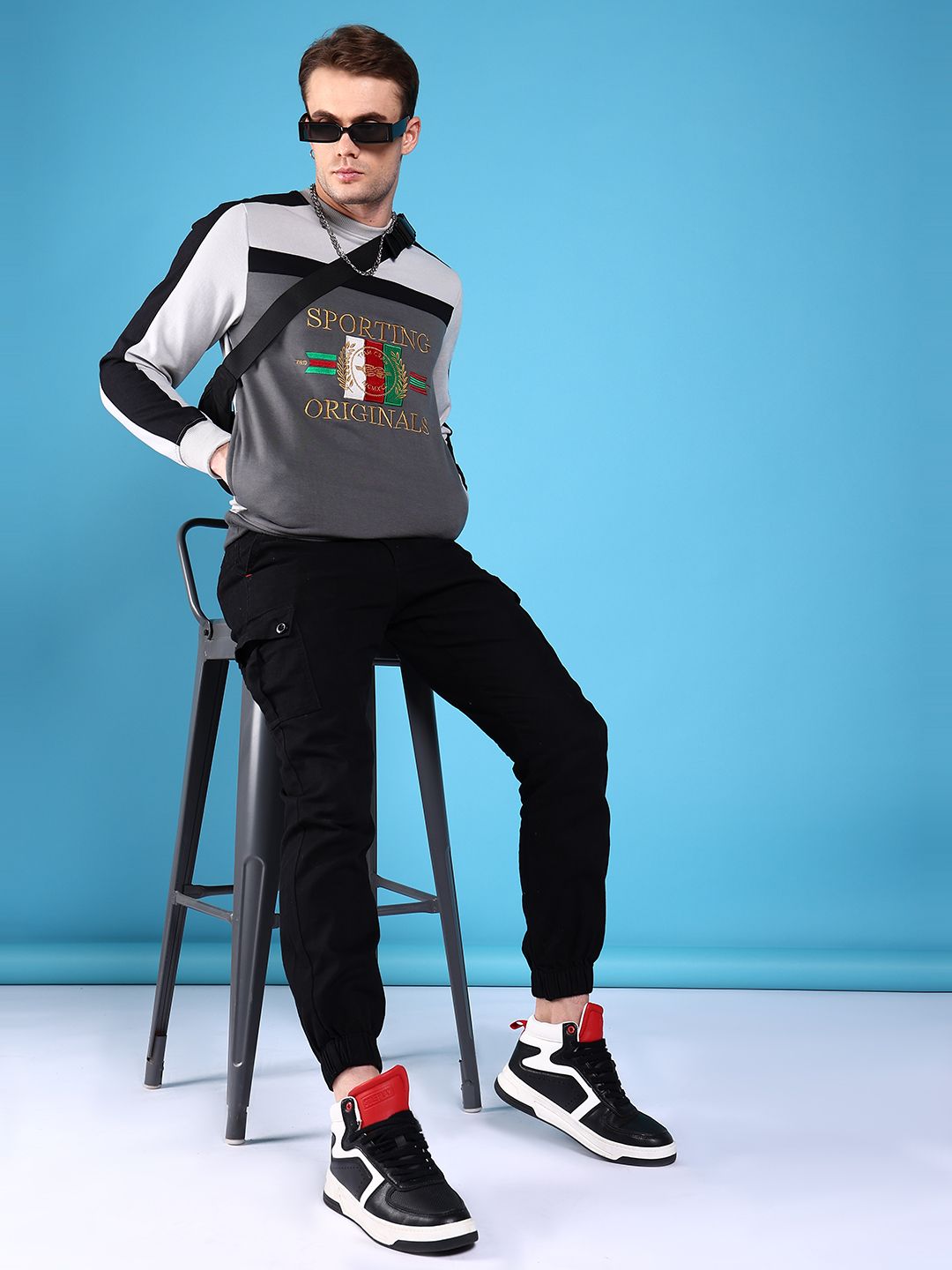 The Indian Garage Co Men Embroidered Sweatshirt