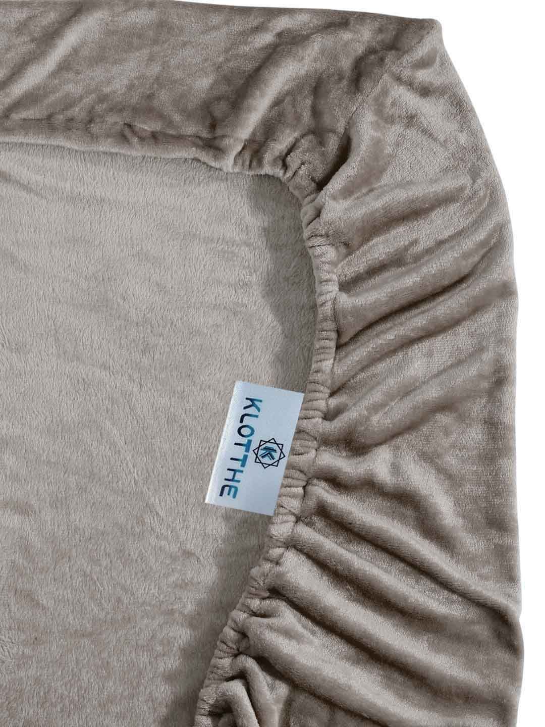 KLOTTHE Grey Solid Fitted 300 TC Woolen Bedsheet Single dengan 1 Sarung Bantal