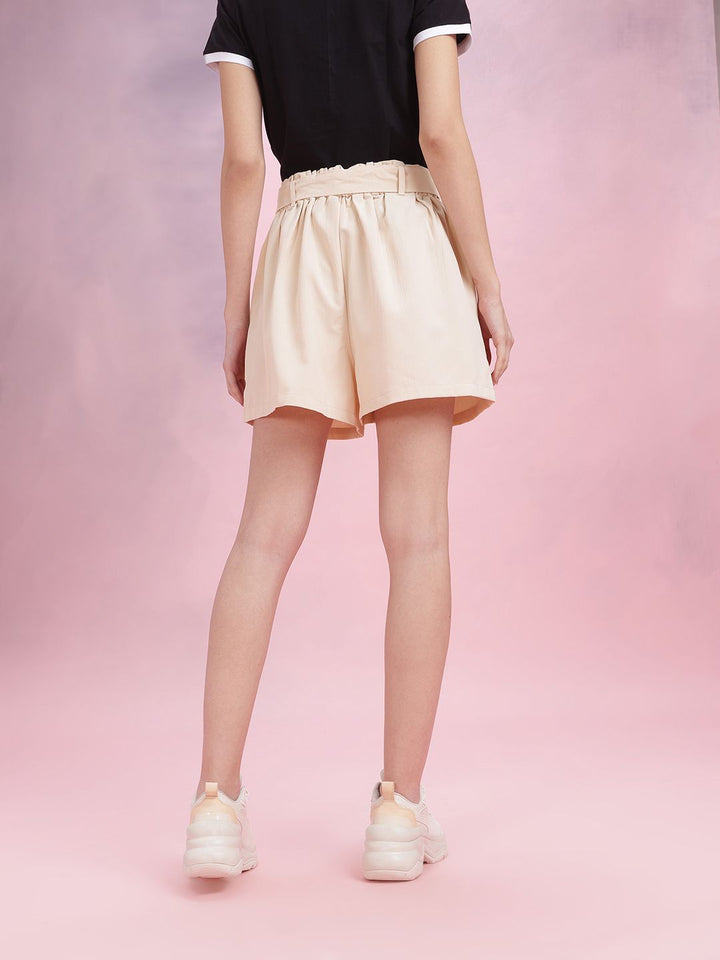 DressBerry Women Pleated Belted Shorts
