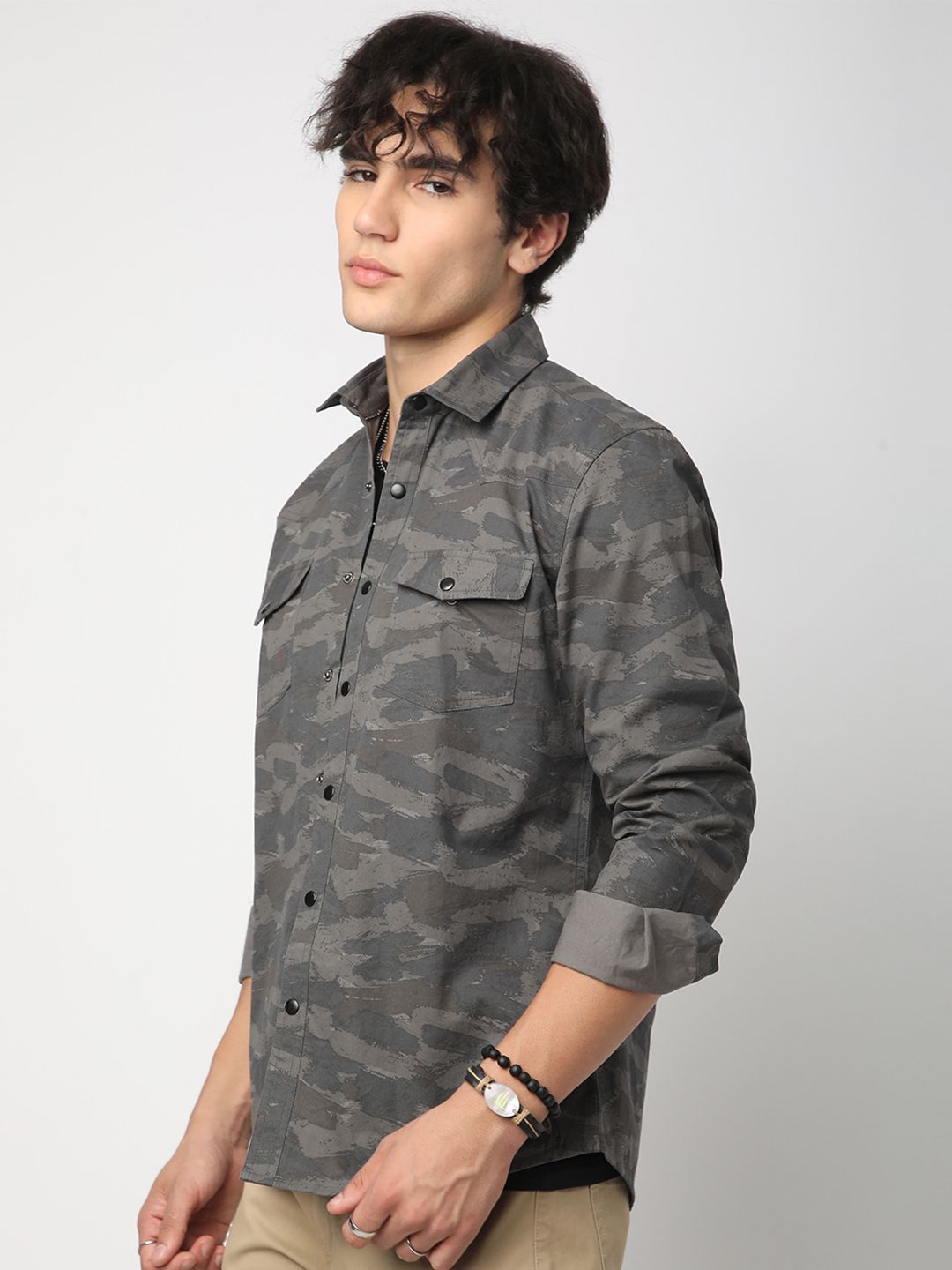 VASTRADO Men Classic Fit Spread Collar Camouflage Printed Cotton Slim Fit Casual Shirt