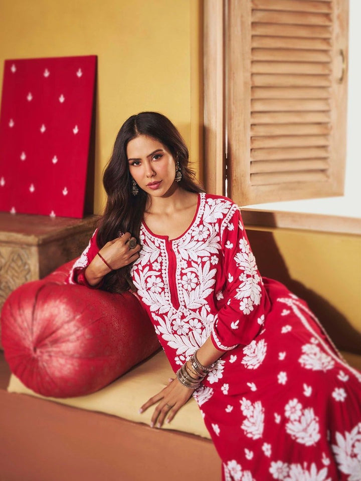 Set Kurta Merah Panjang 2 PC House of Chikankari Wanita