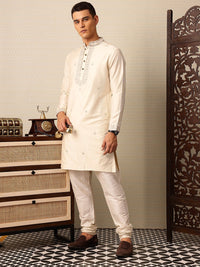 House of Pataudi Floral Yoke Design Mandarin Collar Sequinned Jashn Kurta