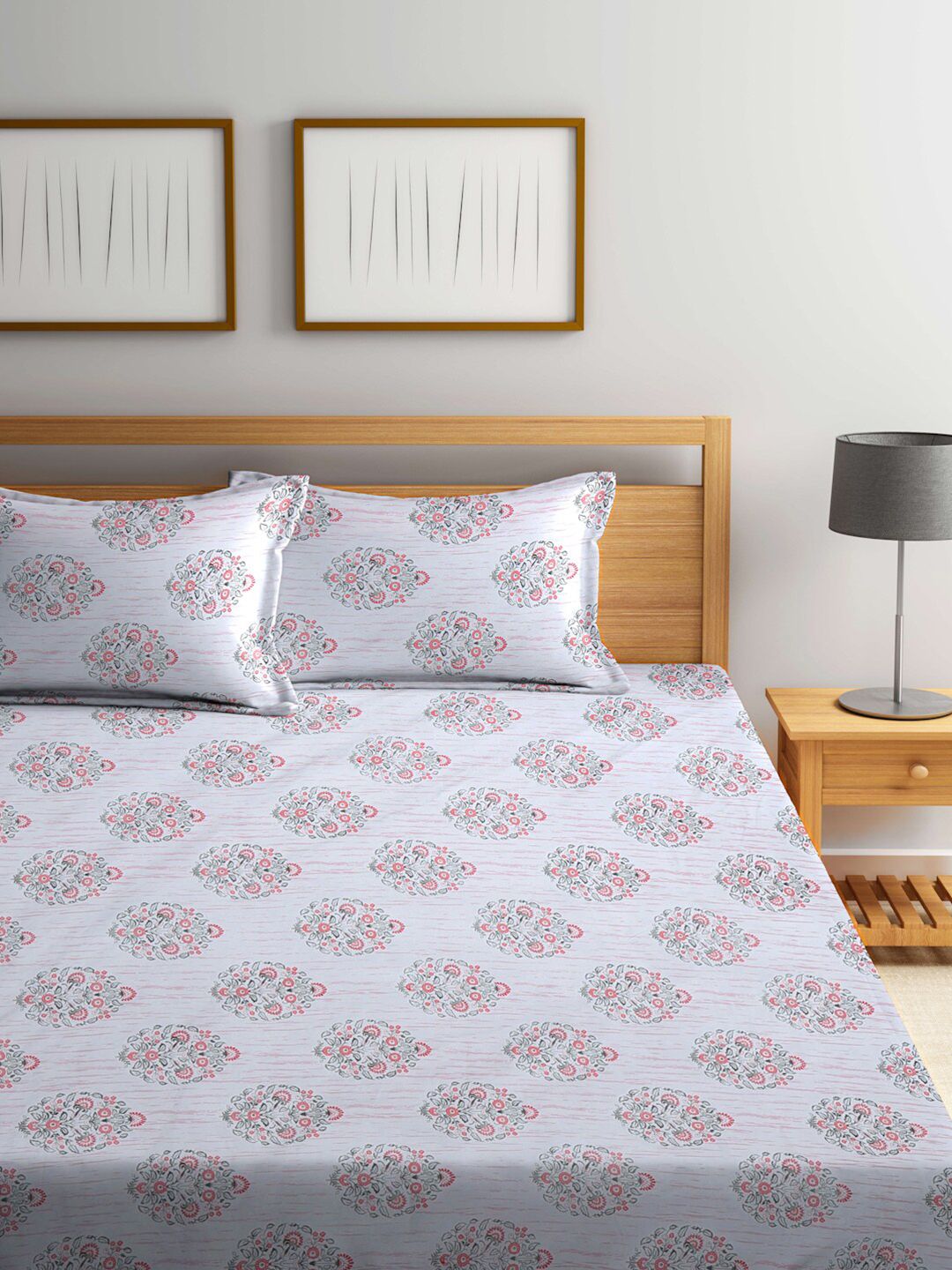 KLOTTHE Grey Floral Fitted 300 TC King Fine Bedsheet with 2 Pillow Covers-270X270 cm