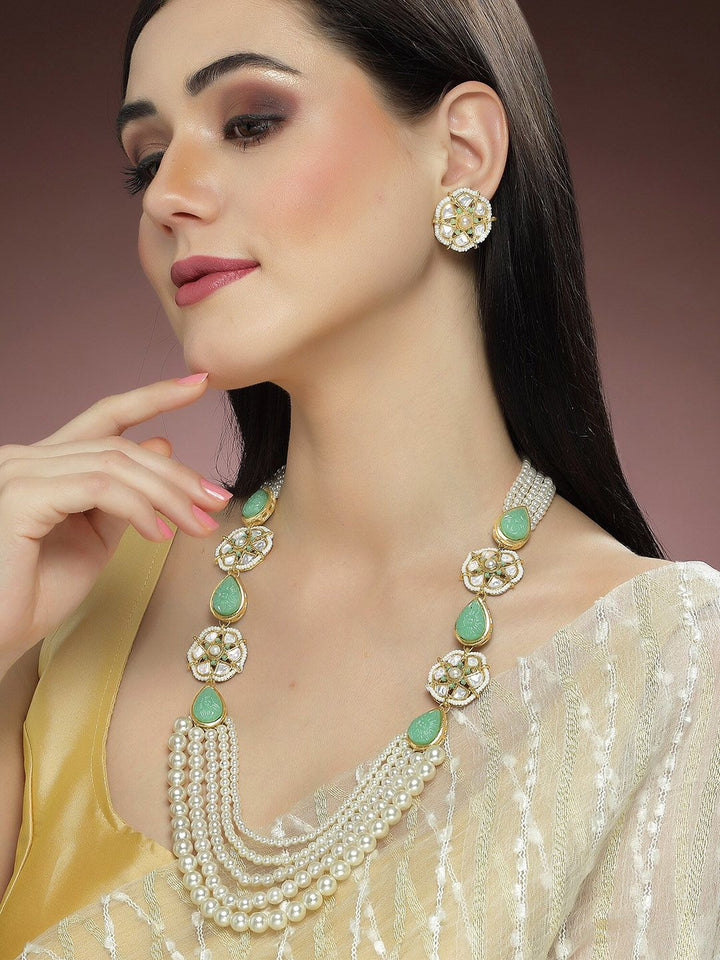 KARATCART Gold-Plated Beaded Kundan-Studded Jewellery Set