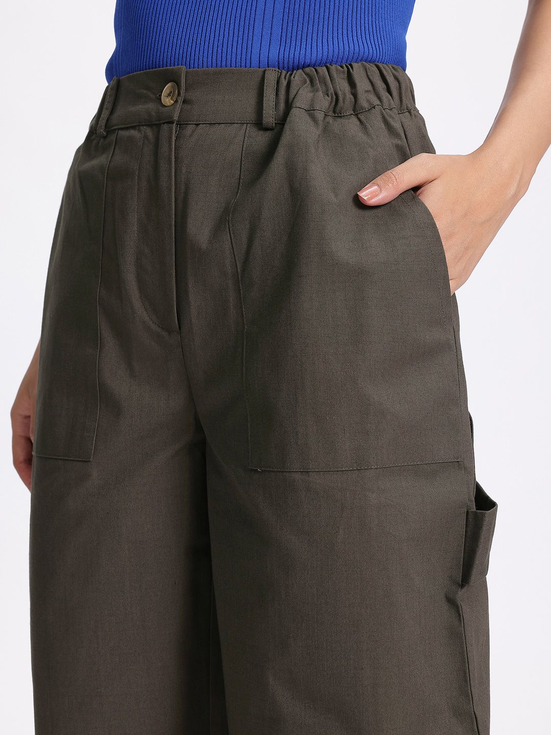 DressBerry Women Sleek Perfection Regular Fit Trouser