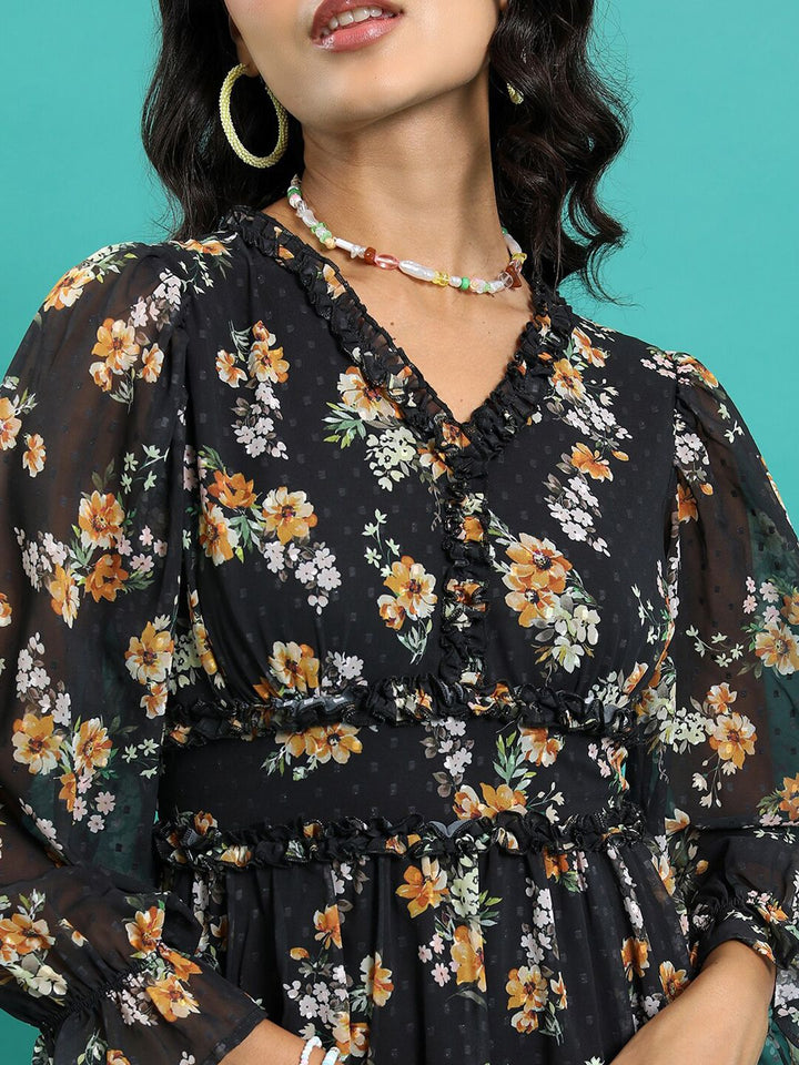 Tokyo Talkies Black Floral Printed Ruffled Detailed V-Neck Puff Sleeve Fit & Flare Dress