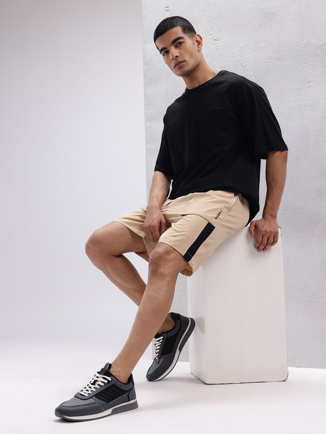 HRX by Hrithik Roshan Men Side Stripe Shorts