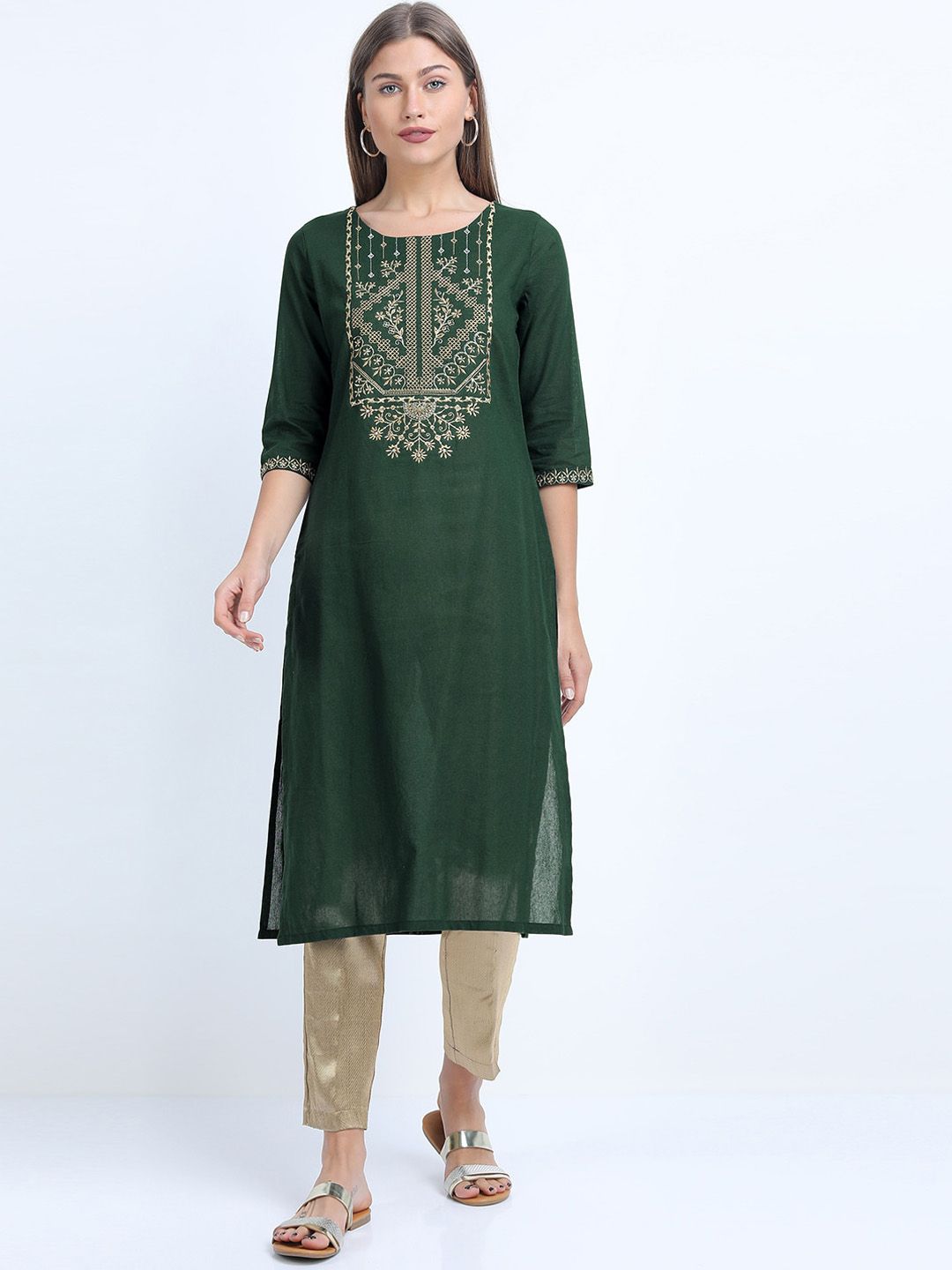 Vishudh Women Green Geometric Embroidered Straight Kurta