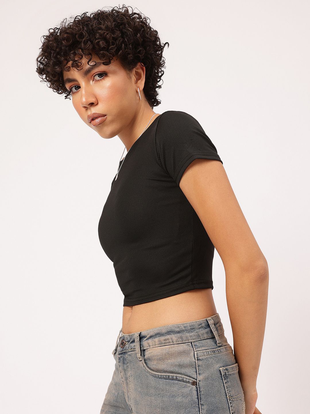DressBerry Modern Minimalist Ribbed Crop Top