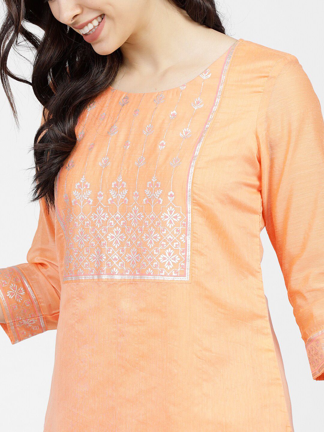 Vishudh Women Peach-Coloured Yoke Design Kurta