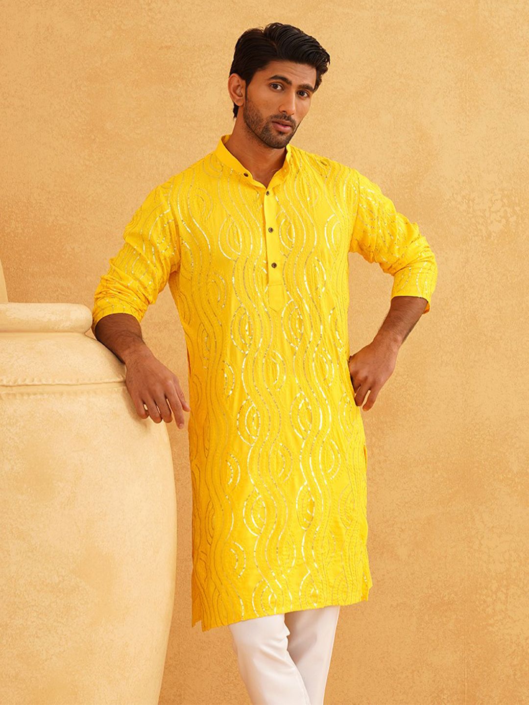SOJANYA Motif Etnik Sulam Kurta Kapas Tulen Berlabuci