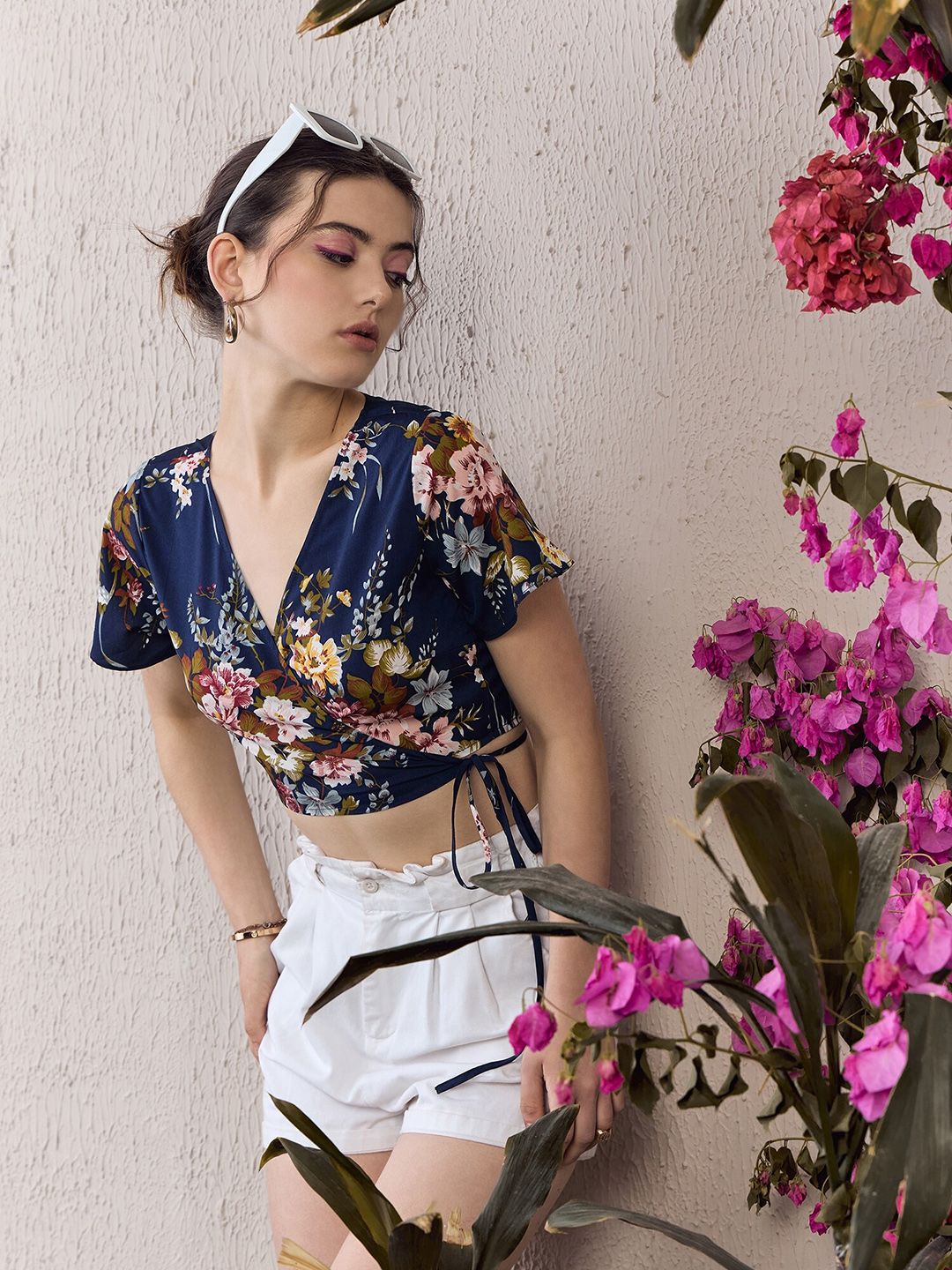 Berrylush Floral Printed Wrap Crop Top