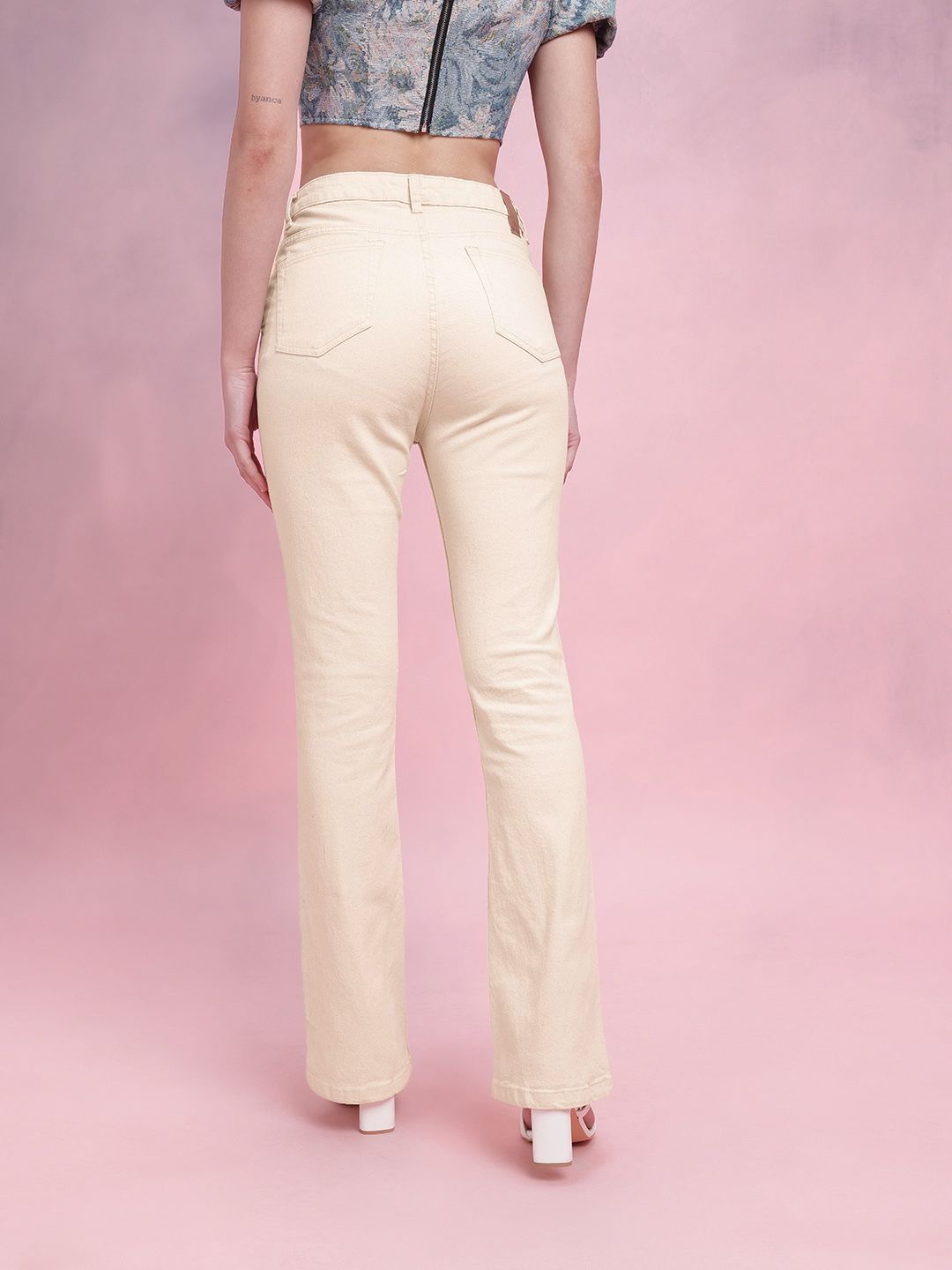 DressBerry Women Boot Cut Mid-Rise Stretchable Jeans