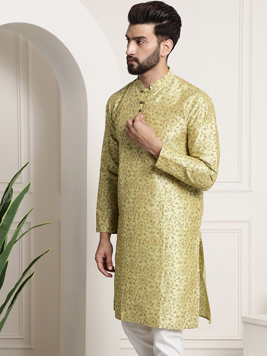 SOJANYA Floral Printed Kolar Mandarin Lengan Panjang Kurta Lurus