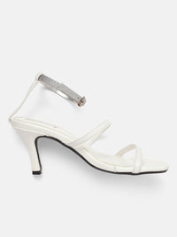 DressBerry Rhinestone Embellished Slim Heels