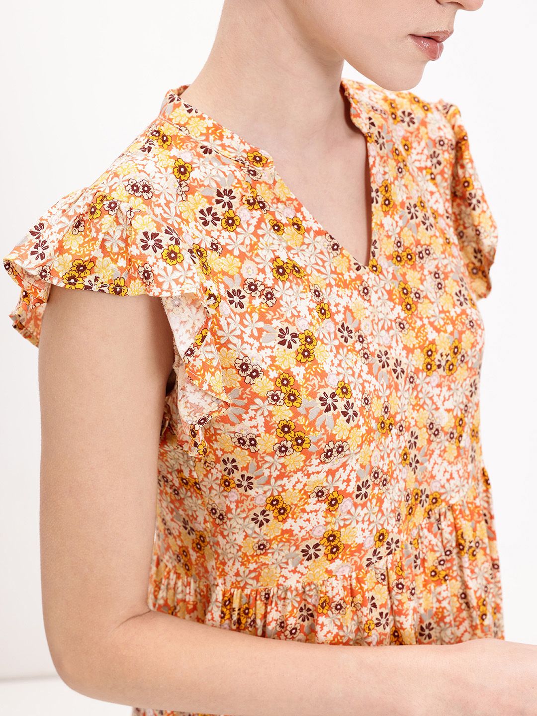 DressBerry Whispering Flutters Autumnal Garden Fit-N-Flow Dress