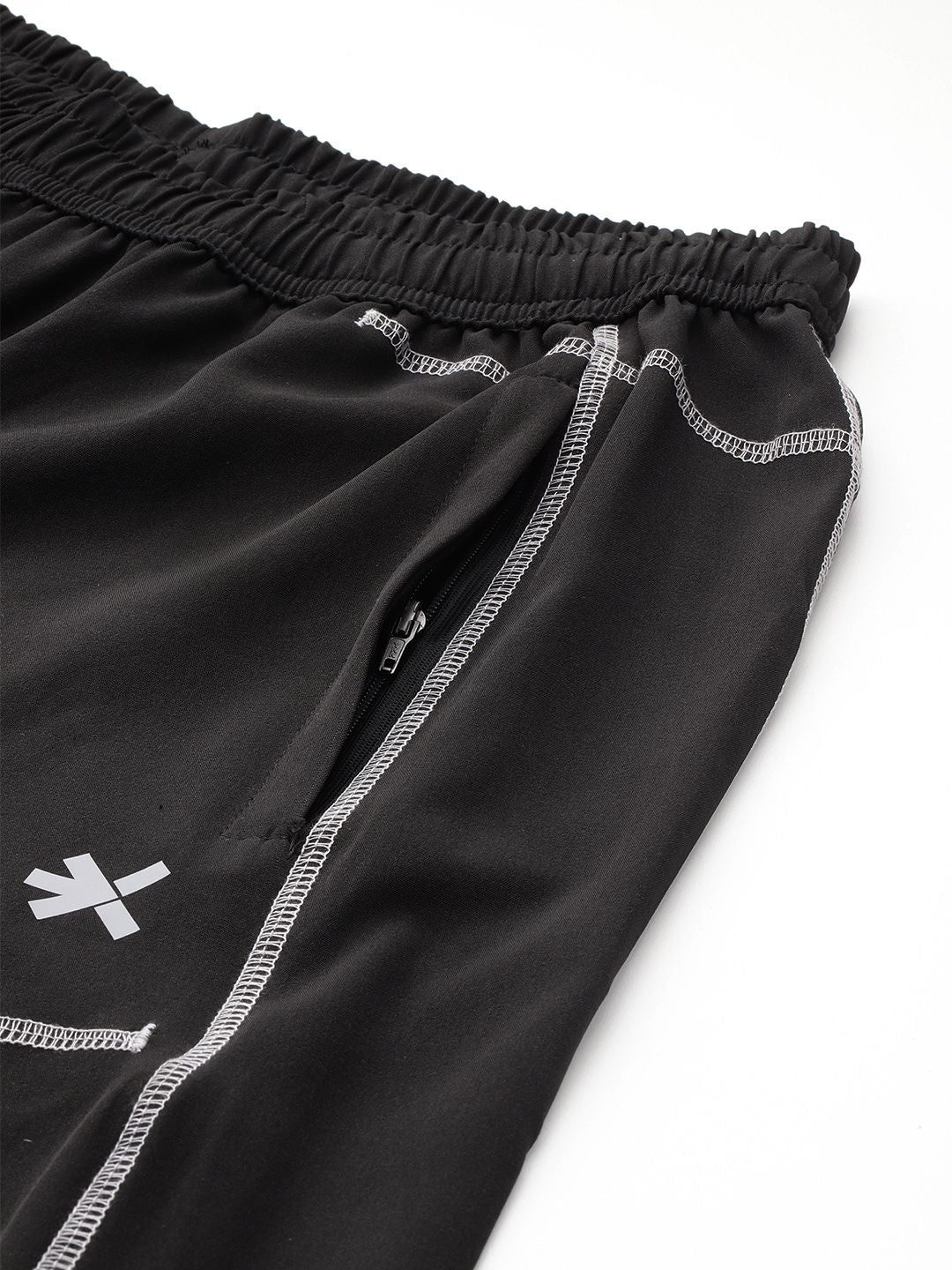 HRX oleh Hrithik Roshan Men Mid-Rise Training Joggers dengan jalur reflektif