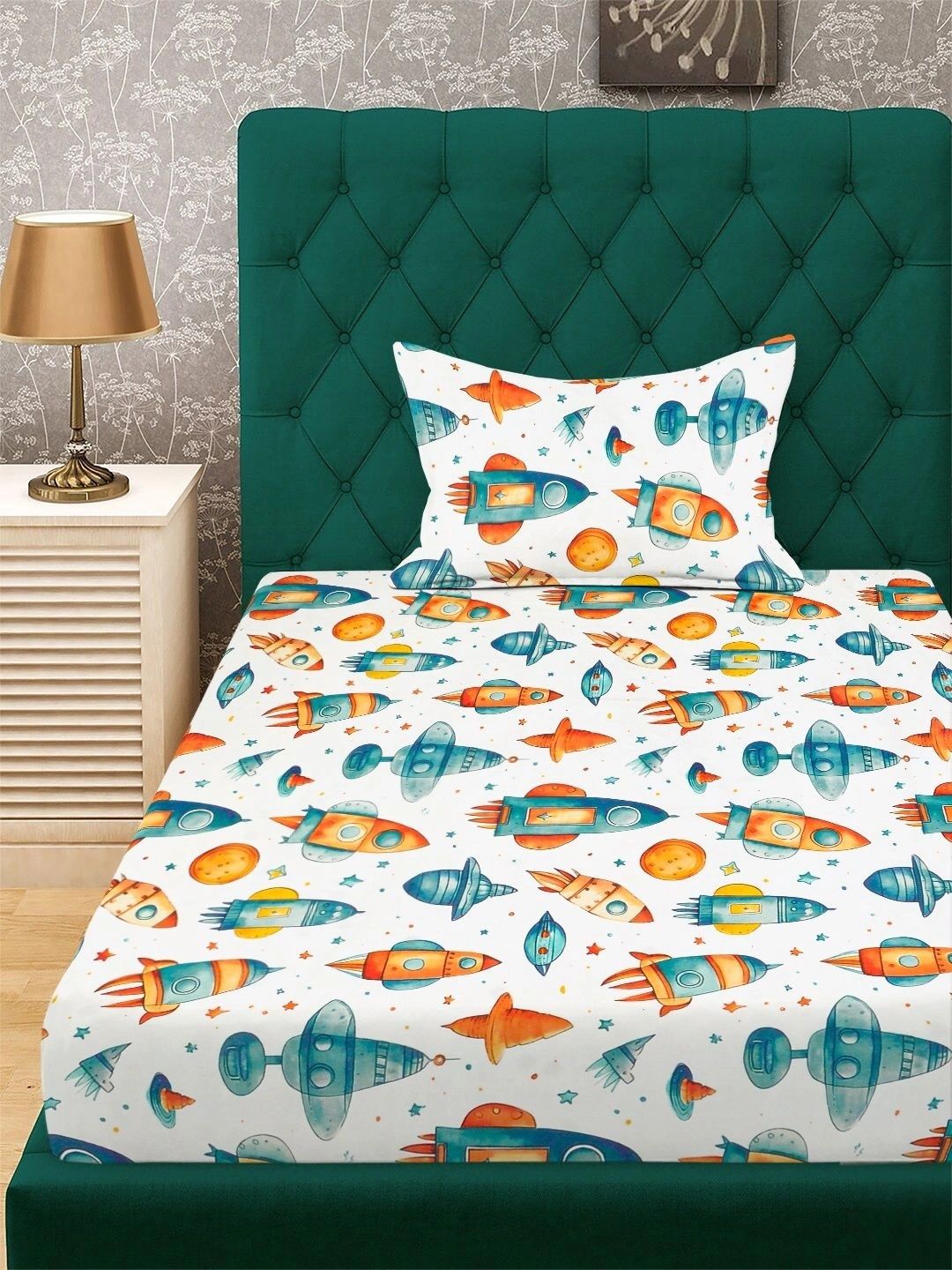 Moda Rapido X KLOTTHE White Cartoon Characters 300 TC Single Bedsheet with 1 Pillow Covers