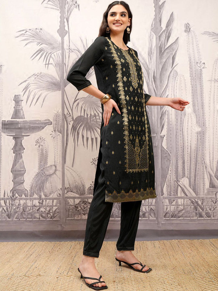 Vishudh Embroidered Straight Kurta & Trousers With Dupatta