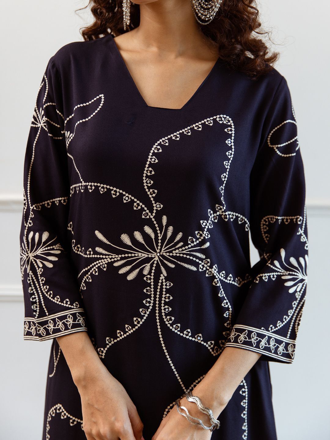 Indo Era Women Floral Embroidered Regular Sequinned Kurta with Trousers