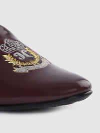 House of Pataudi Men Burgundy Solid Mojaris with Embroidered Detail