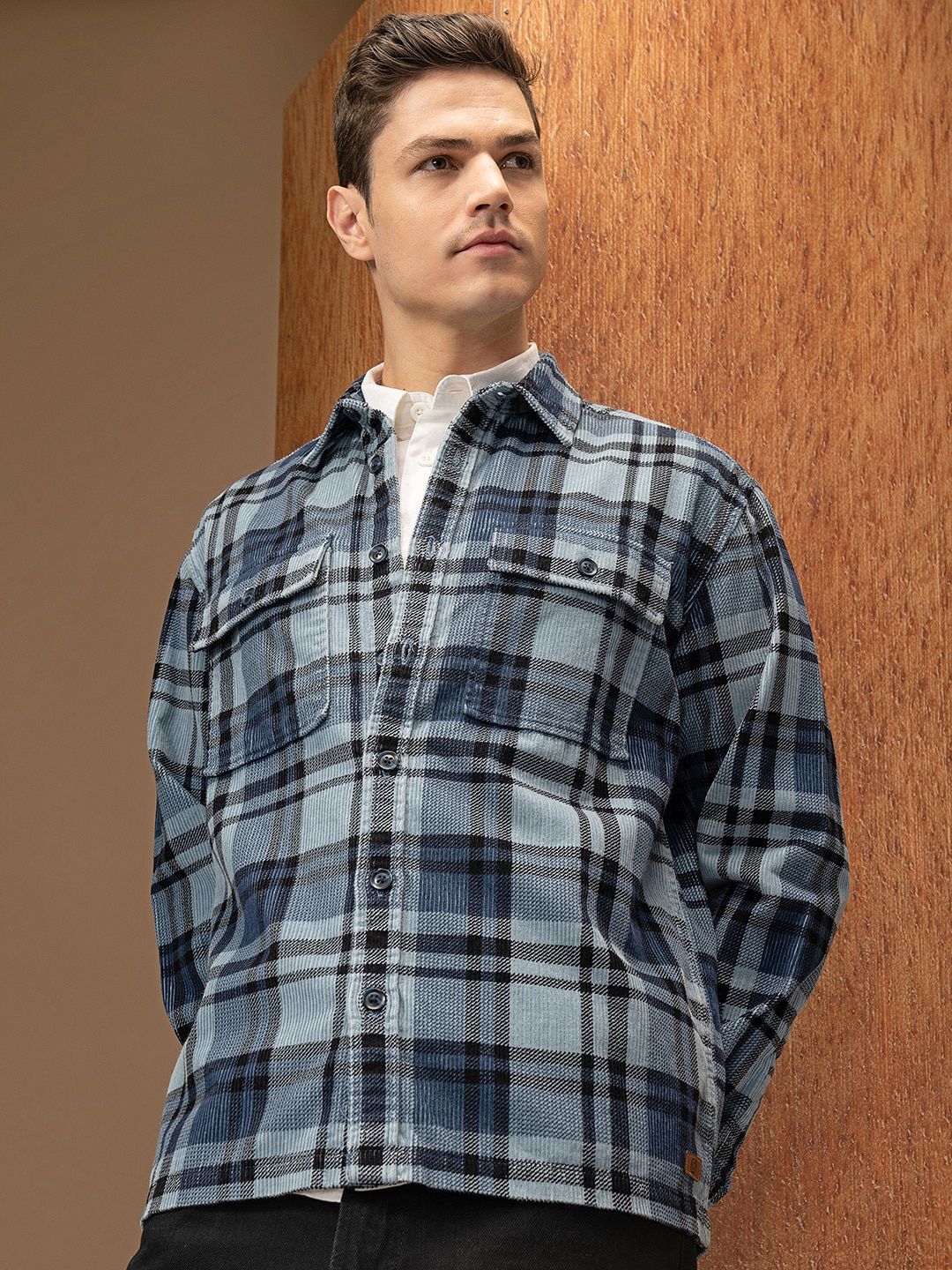 LOCOMOTIVE Premium Oversized Corduroy Checked Utility Pocket Overshirt