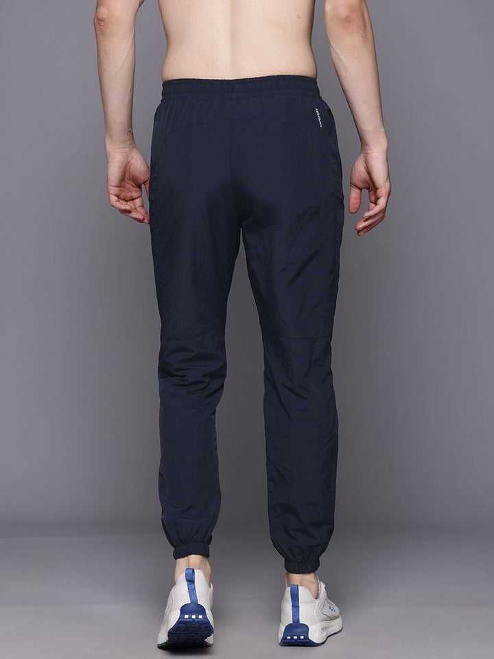 HRX by Hrithik Roshan Men Brand Logo Detail Regular Fit Rapid-Dry Training Joggers