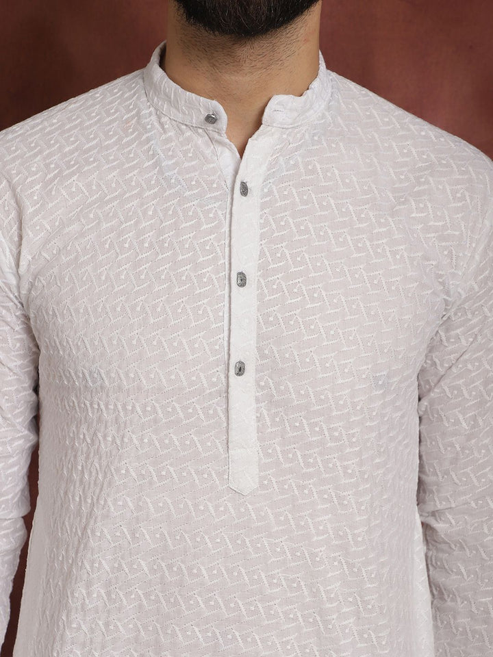 SOJANYA Band Collar Motif Etnik Benang Kerja Cotton Kurta